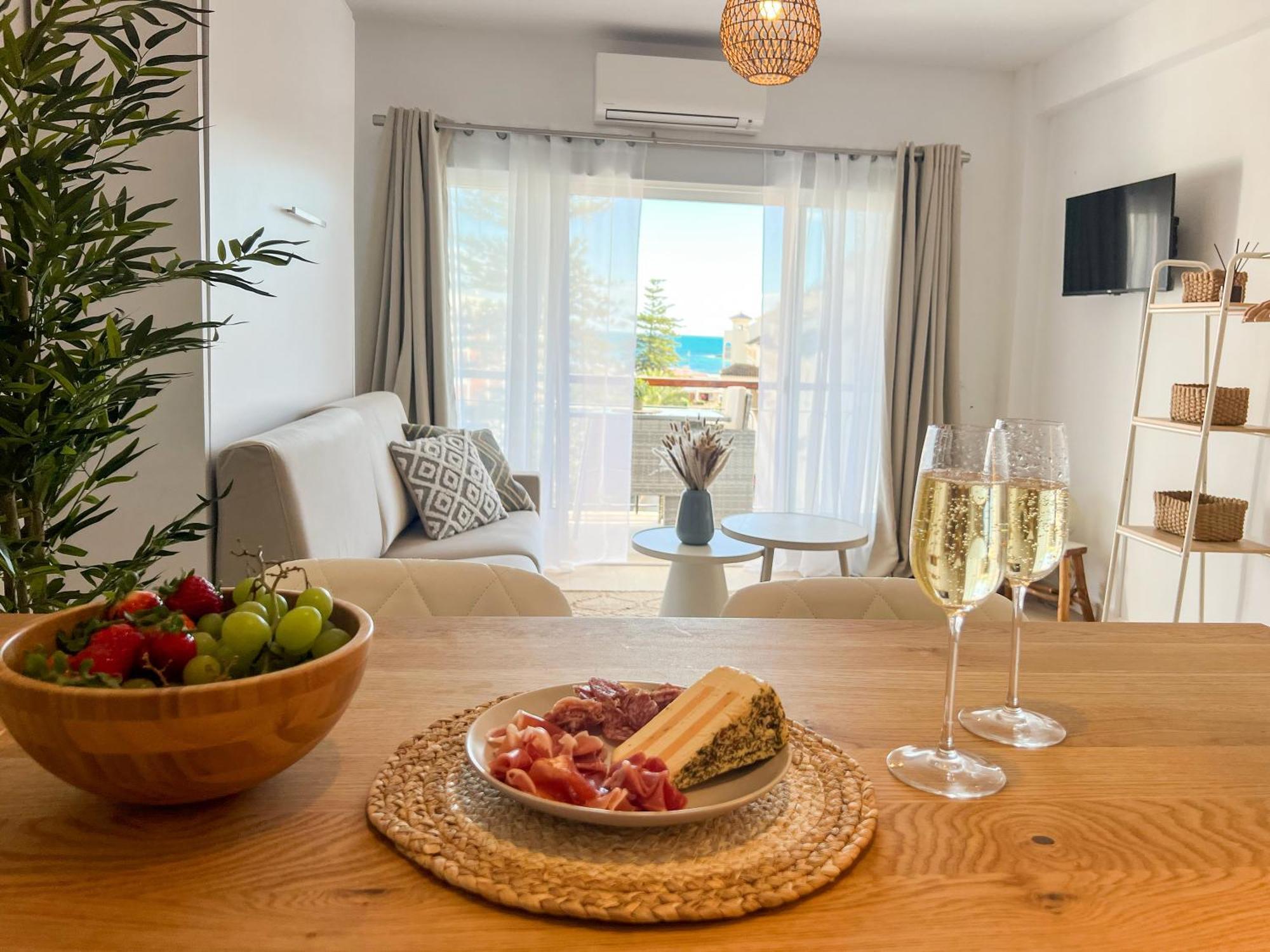 Studio Hola Arenal Platja de Larenal Экстерьер фото